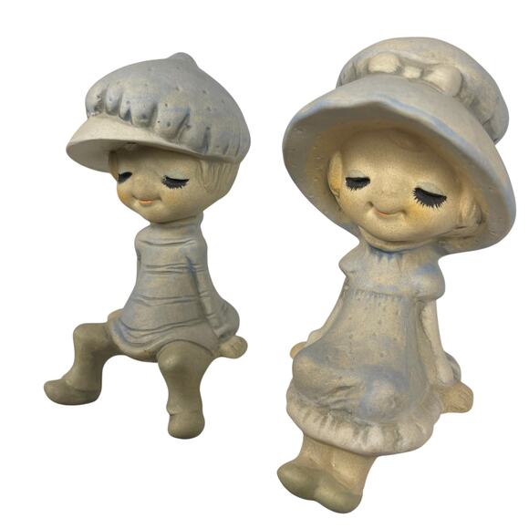 Vintage 1960s or 1970s UCTCI Clay Sitting Boy and Girl From JAPAN 6 Inches - Picture 3 of 5